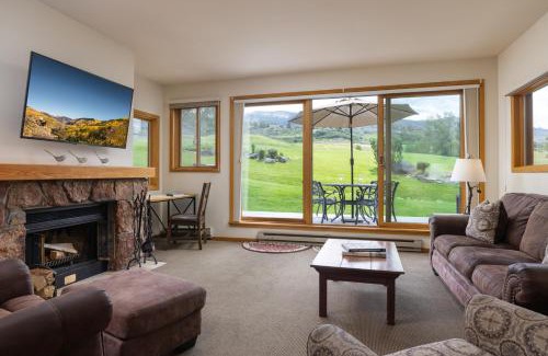 Snowmass Village Apartment | Inviting Villas at Snowmass Club with Pool and Spa Access