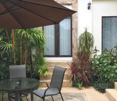 Ko Pha-ngan House | Oceanfront Villas Chaba: Family-Friendly 4-Star Retreat