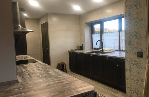 Fuentiduena Cottage | Experience Villas de Fuentidueña: EL Nogal with Spa & Pets