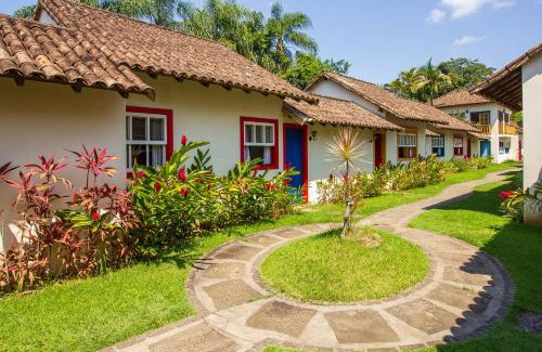 Cabore Hotel | Exceptional Villas De Paraty: Oceanfront Retreat with Pool