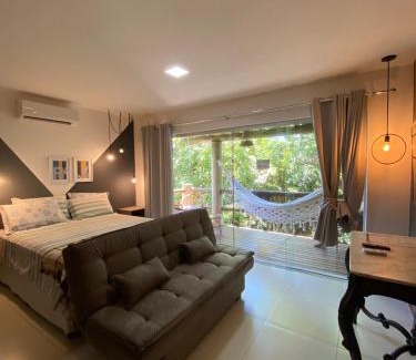Pescaria Apartment | Pet-Friendly Villas do Pratagy with Oceanfront Pool Access