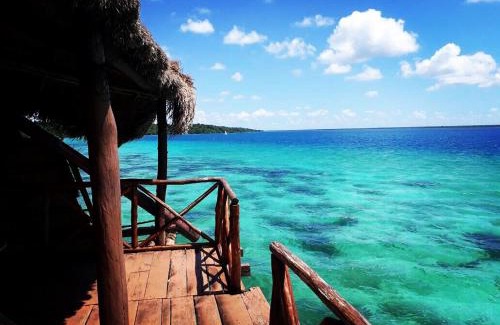 Bacalar Hotel | Eco-Romantic Villas Kúuch Ka´anil with Ocean Views & Breakfast