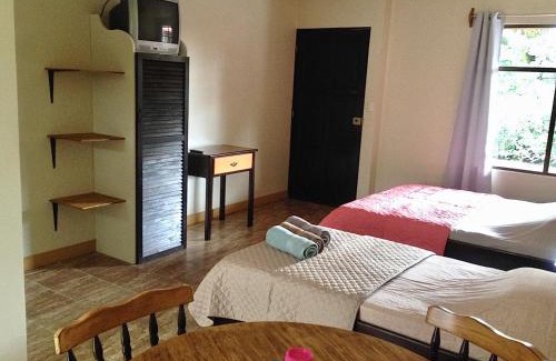 Lagos de El Coyol House | Family-Friendly Villas el Cenizaro with Pool Access