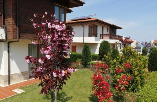 Lozenets Villa | Enchanting Villas at Complex Trakiyskiy Bryag with Ocean View