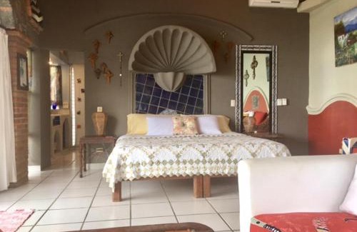 La Cruz de Huanacaxtle Hotel | Beachfront Villas Jardin Del Mar with Pool & Ocean Views