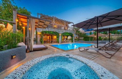 Fethiye Villa | Relaxing Villas Kayakoy with Oceanfront Views in Oludeniz