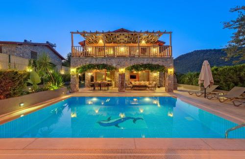 Fethiye Villa | Oceanfront Bliss at Villas Kayakoy - 4-Star Retreat