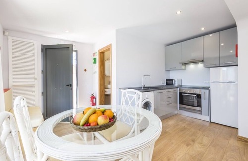Olhao Apartment | Inviting Villas Marim Jay Studio with Pool & Kitchen
