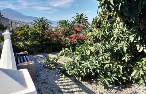 La Vera House | Private Pool Retreat at Villas Norte - Rated 10/10