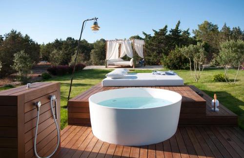 Sant Francesc Xavier Hotel | Experience Villas Paraíso de los Pinos with Oceanfront Pool