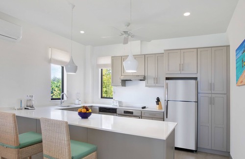 Durants Apartment | Villas & Suites at Beach View