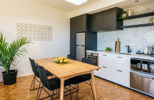 Waiheke Island Villa | Experience Villas Waiheke: Ocean Views & Spa Bliss