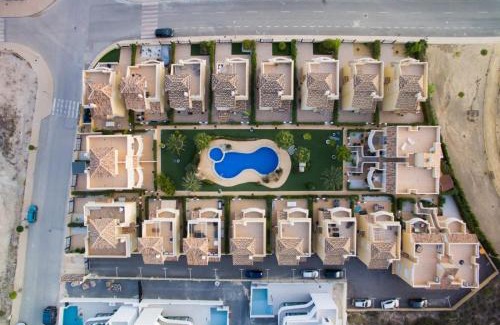 San Fulgencio Apartment | VILLASOL-23: Enjoy Family-Friendly Stay with Pool Access