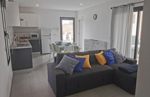 Villaverde House | Relax at Villaverde: Oceanfront Escape Near Corralejo