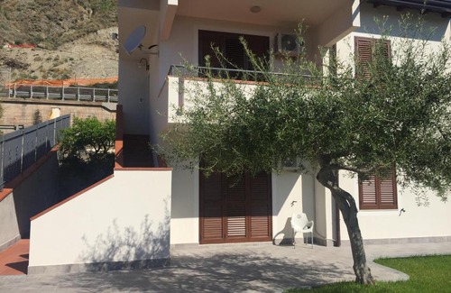 Letojanni Apartment | VillaVita: Ocean View Retreat with Child-Friendly Amenities