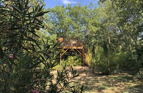 Les Assions House | Nature Retreat for 6 with Pool & Treehouse Adventure