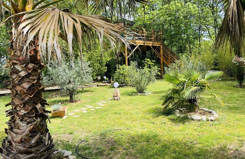 Les Assions House | Nature Retreat for 6 with Pool & Treehouse Adventure