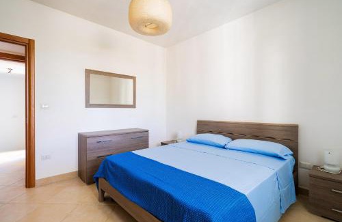 Posto Rosso House | Discover Villetta Giardino dei Pini: Family and Pet Friendly