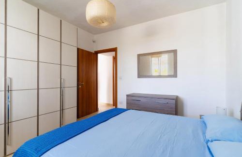 Posto Rosso House | Discover Villetta Giardino dei Pini: Family and Pet Friendly