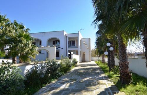 Roca Vecchia Villa | Family-Friendly Villetta Near the Beach for Your Getaway