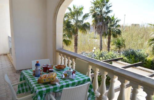 Roca Vecchia Villa | Family-Friendly Villetta Near the Beach for Your Getaway