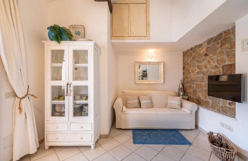 Villasimius Villa | Beachfront Villetta Steps from the Ocean with Free Breakfast
