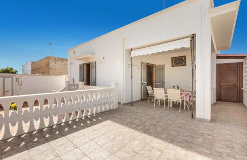 San Pietro in Bevagna House | Cozy Villetta Anastasia: Pet-Friendly Retreat Awaits