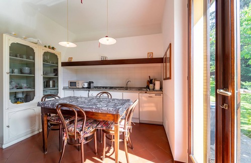 Bellagio Ski Chalet | Charming Villetta Camelia with Garden and Lake View