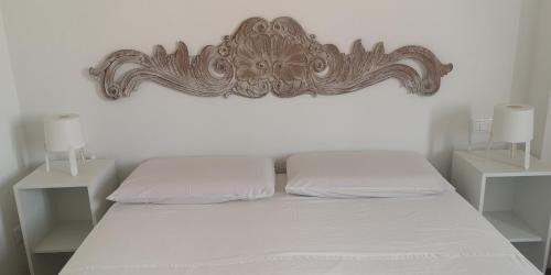 San Foca House | Tranquil Casa Vacanze Salento: Oceanfront with Garden