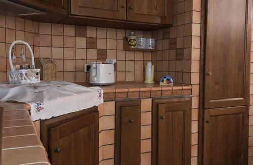 Laureana Cilento Apartment | Family-Friendly Villetta with Pool in Laureana Cilento