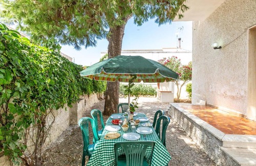 Torre Lapillo House | Pet-Friendly 4-Star Villetta Dany with Perfect Ratings