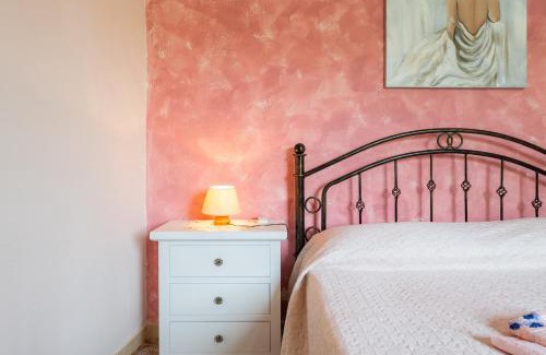 Solanas House | Family-Friendly Retreat at Villetta degli Ulivi