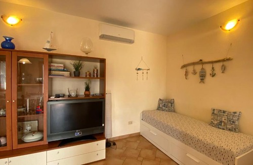 Procchio House | Discover Villetta di Rosa: Pet-Friendly Retreat with 9.4 Rating