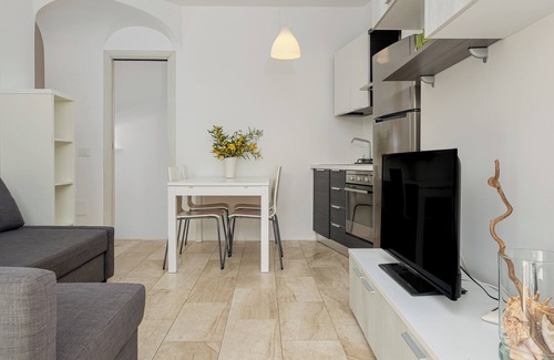Pittulongu House | Villa Pellicano: Beachfront with Private Terrace & Wi-Fi