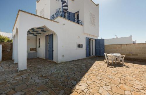Boncore House | Experience Villetta Raffaele: Family-Friendly Retreat