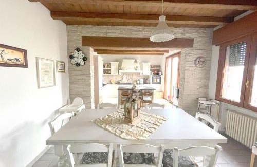 Signoressa House | Ideal Villetta Relax: Guest Rated 9.8, Pet & Child Friendly