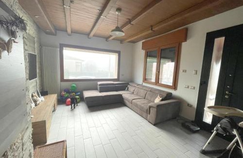 Signoressa House | Ideal Villetta Relax: Guest Rated 9.8, Pet & Child Friendly