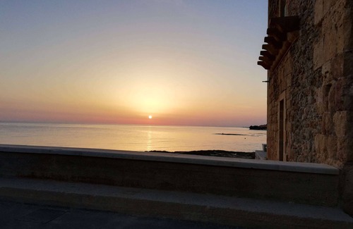 Punta Secca Villa | Villa Rosso Corallo: Beachfront Escape with Garden Oasis