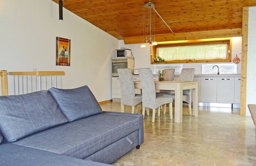 Tremosine Villa | Relaxing Villetta Ulivi Residence with Lake View & Breakfast
