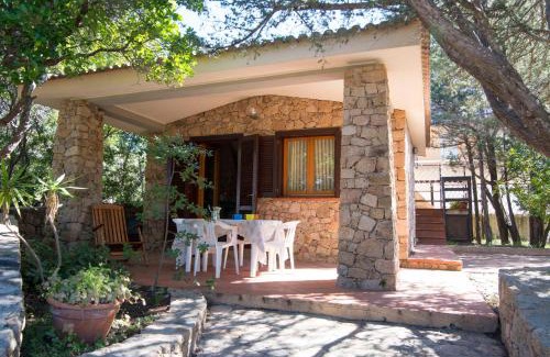 Rena Majore Apartment | Discover Villette a Schiera Rena Majore: Oceanfront Oasis