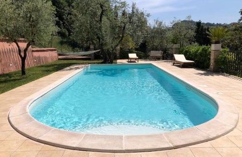 Terni Villa | Inviting Villino con Piscina with Pool & Hot Tub Access