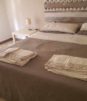 Mola di Bari Apartment | Budget-Friendly Vilmahouse: Pet and Child Friendly Retreat