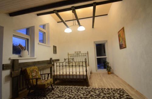 Vilnius city municipality Apartment | Stylish Vilnius Apartment: Ideal for Families & Pets