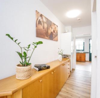 Novy Saldorf-Sedlesovice Apartment | Family-Friendly Vinařský Apartmán Špalek - Rated 9.5/10