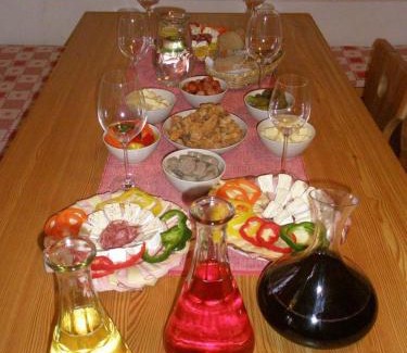 Podivin House | Top-Rated Vinarstvi Radim Mildner: Pet-Friendly Retreat