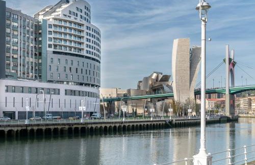 Bilbao City Centre Hotel | Discover Vincci Consulado de Bilbao: Guest Rated 9/10 Stay
