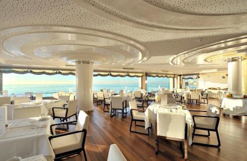 Benalmadena Costa Hotel | Experience Vincci Selección Aleysa: 5-Star Oceanfront Escape