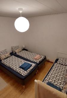 Blattnicksele House | Cozy Vindelälv Stuga: Pet-Friendly Retreat in Blattnicksele