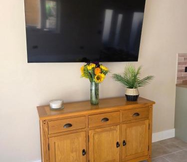 Westfield House | Vine Cottage