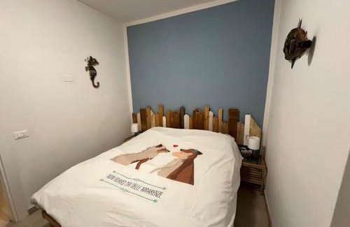 San Benedetto di Lugana Apartment | Vinessa- Appartamento e piscina Peschiera